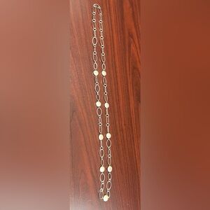 Elegant Silver and pink pearl Necklace